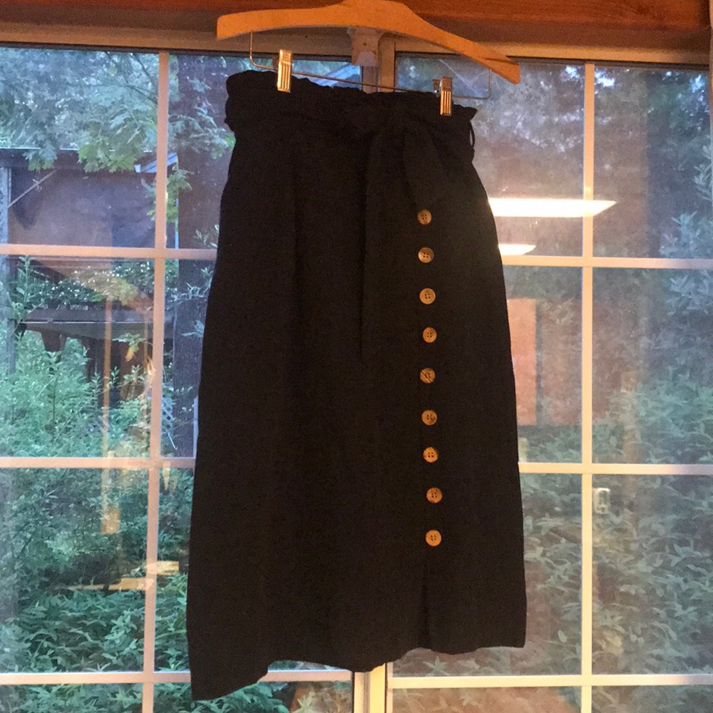 High waisted Midi Skirt